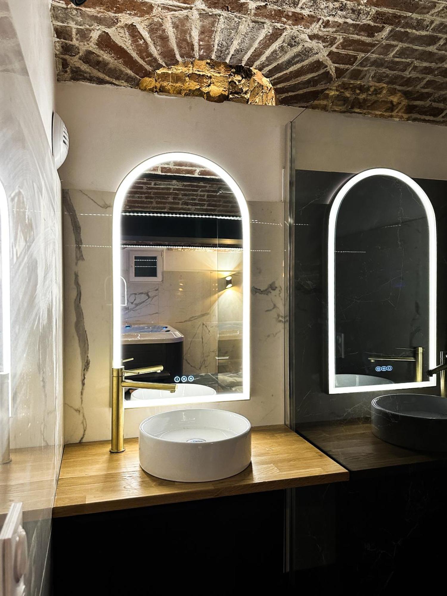 Le Bijou - Appartement, Sauna Et Jacuzzi - Rijsel Buitenkant foto