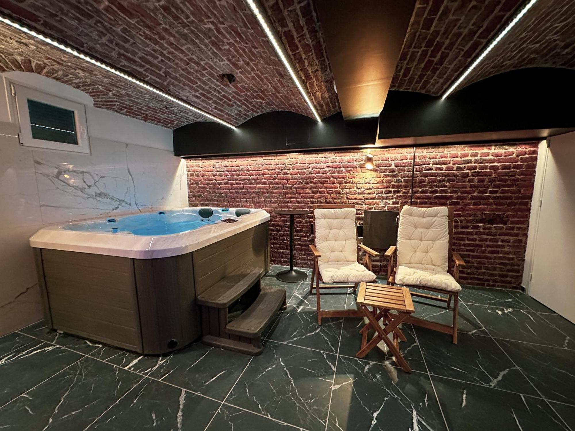 Le Bijou - Appartement, Sauna Et Jacuzzi - Rijsel Buitenkant foto